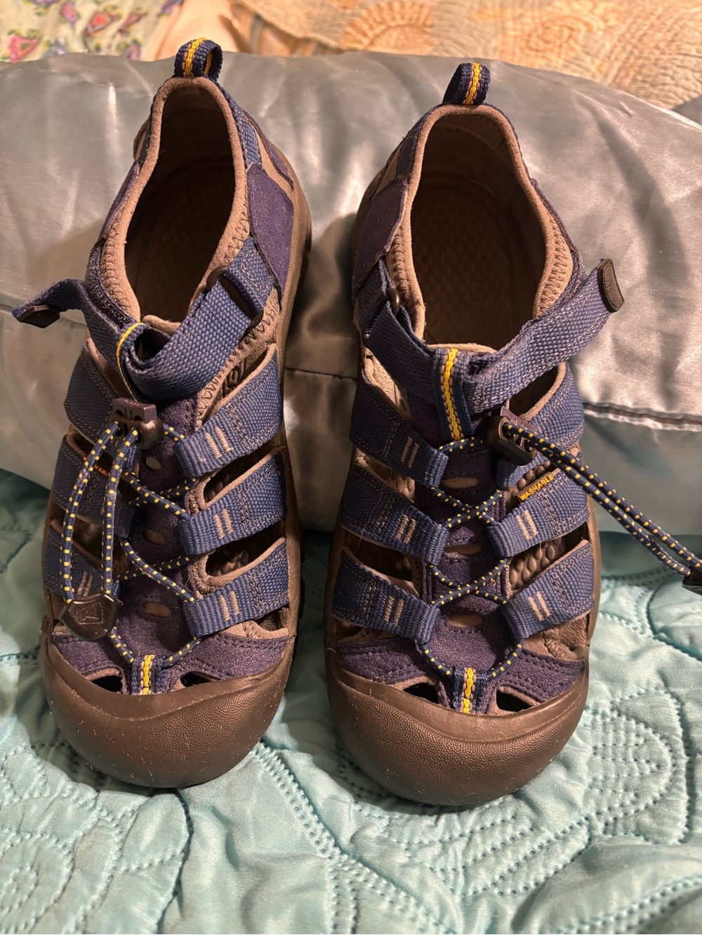 Keen Kids Navy and Brown Closed-Toe Outdoor Sandals